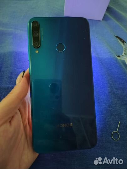 Телефон Huawei