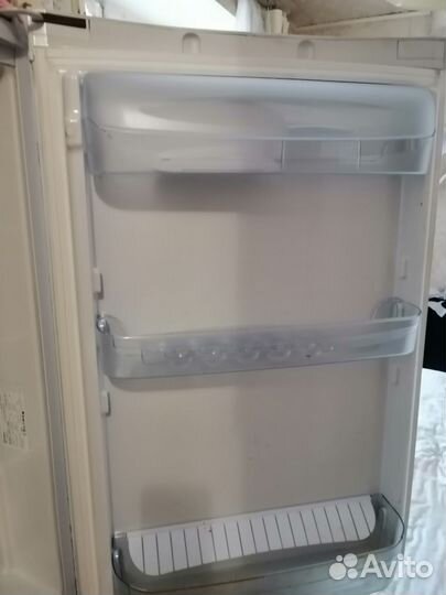 Холодильник indesit б/у
