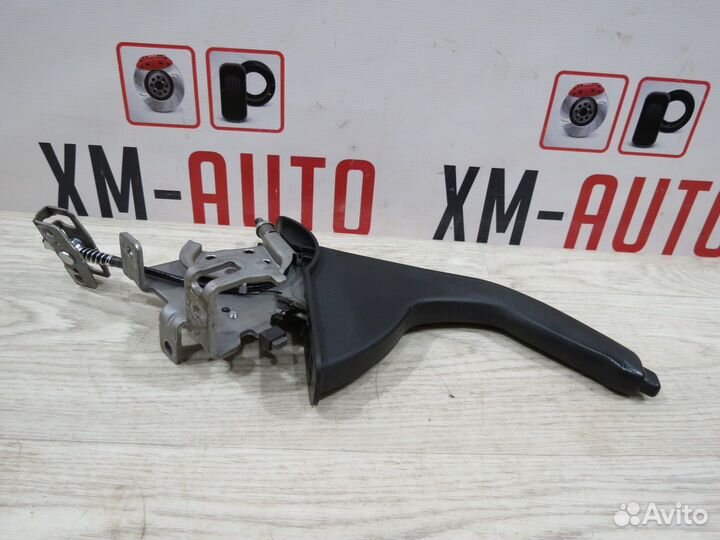 Рычаг стояночного тормоза Hyundai Solaris 2