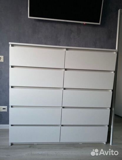 Комод большой высокий