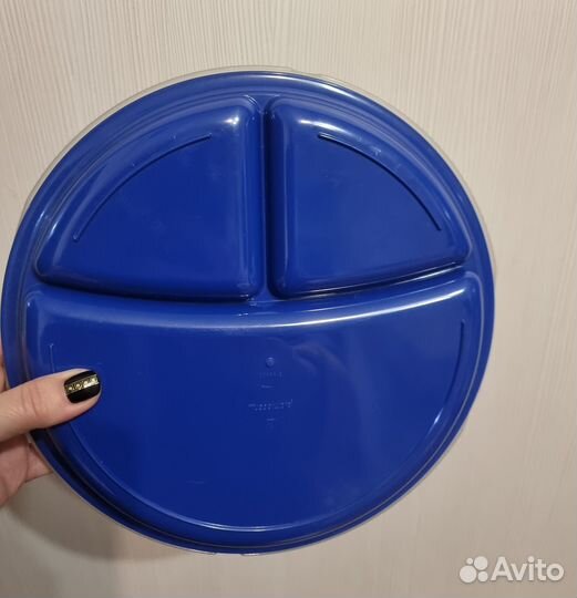 Tupperware Новая Тарелка Блюдо Менажница с крышкой