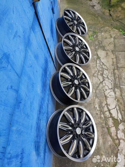 Японские, фирменные Work Rusttere R18;7J;+48