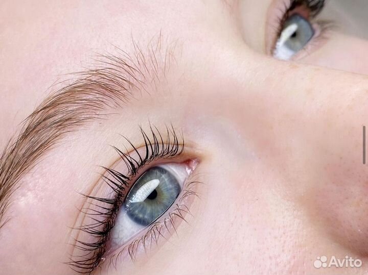 Наращивание и ламинирование ресниц Екатеринбург