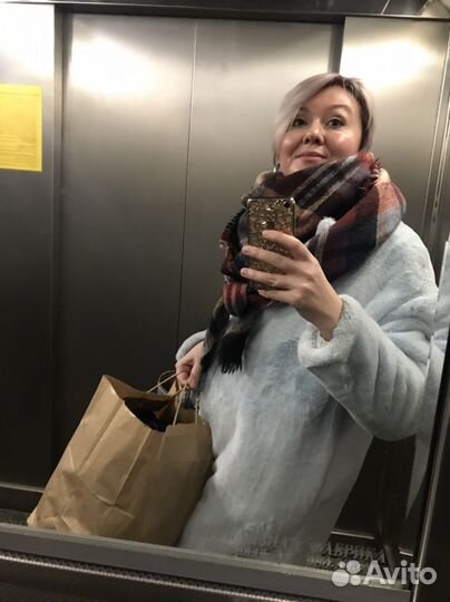 Искусственная шуба голубая p44