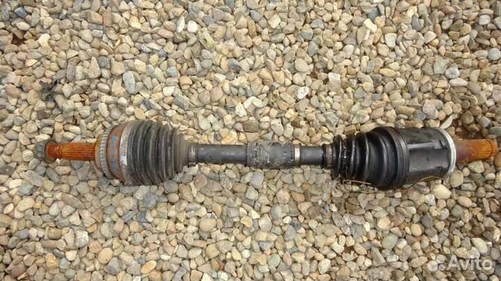 Привод передний правый Toyota Avensis AZT251