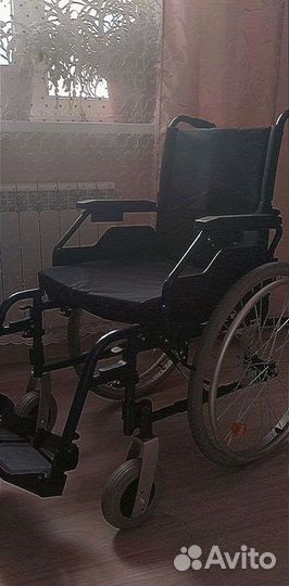 Коляска инвалидная