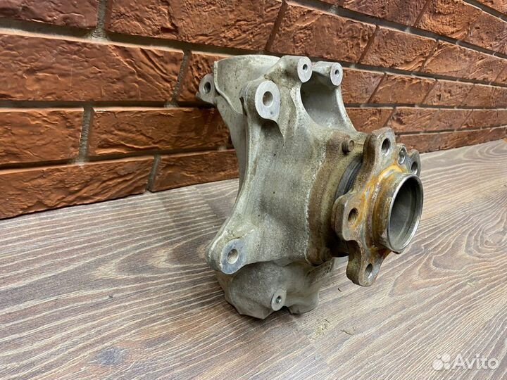 Кулак передний правый Bmw 3 серия G20 2018+