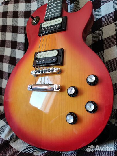 Электрогитара Epiphone Les Paul Studio LT