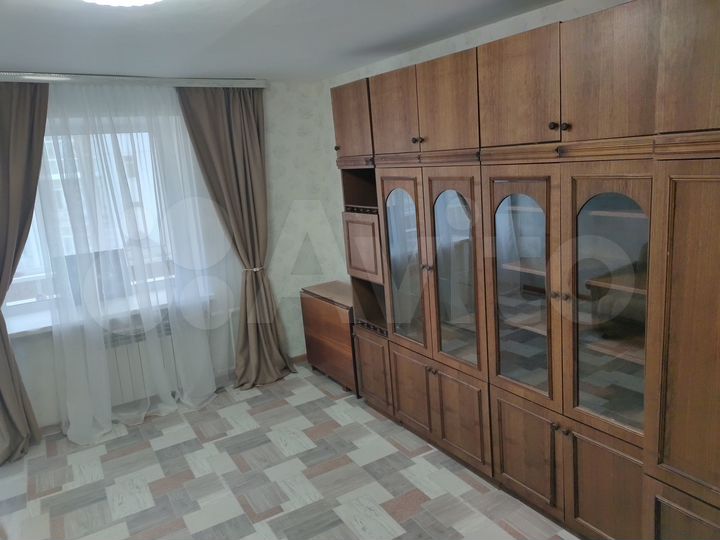 3-к. квартира, 65 м², 3/9 эт.