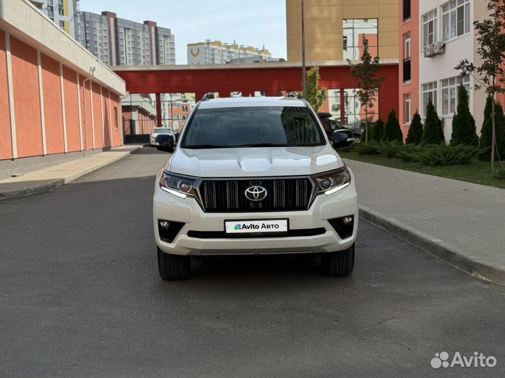 Toyota Land Cruiser Prado 2.8 AT, 2022, 4 800 км