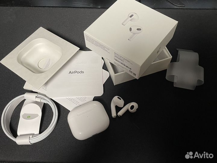 AirPods 3