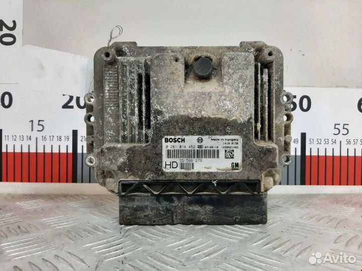 Блок управления двигателем Opel Zafira 2 (B) 2007