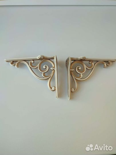 Полкодержатель Италия