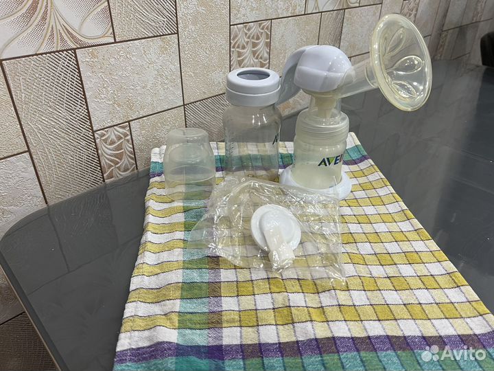 Молокоотсос avent ручной
