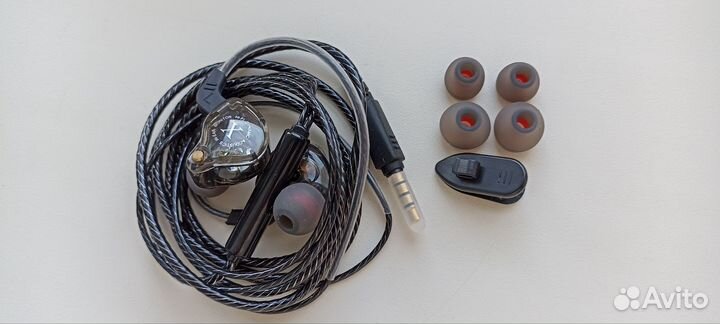 Проводная гарнитура QKZ InEar HI-Res Audio