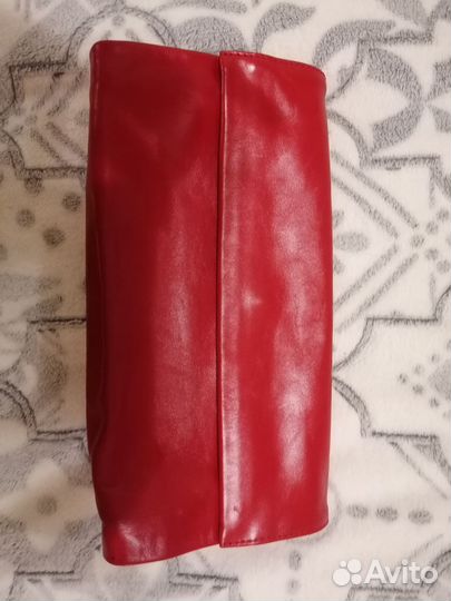 Клатч красный