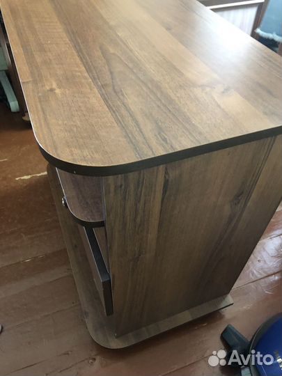 Тумба под телевизор