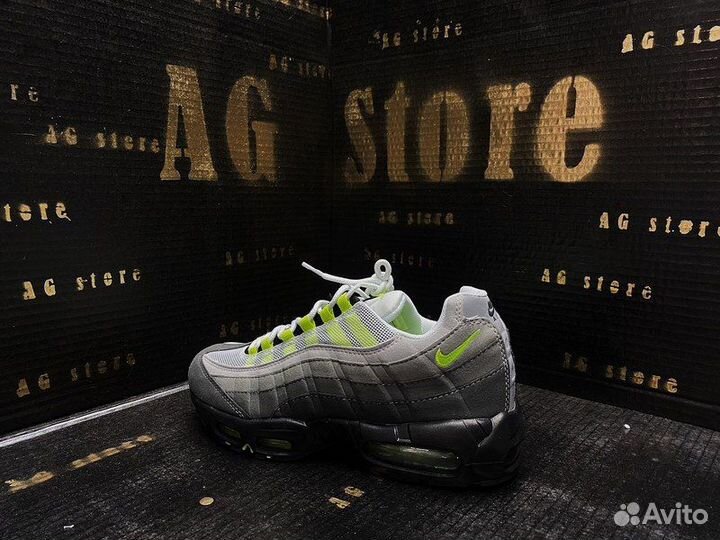 Nike Air Max 95 OG 'Neon' 2015