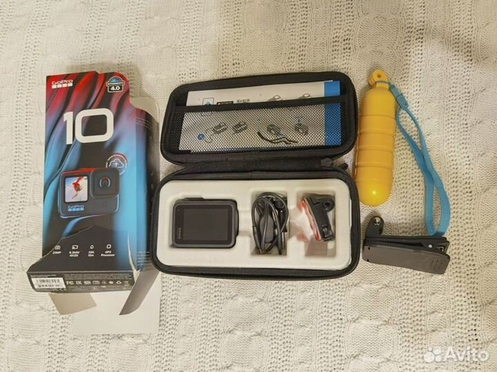 GoPro hero 10 + кейс, поплавок и прищепка