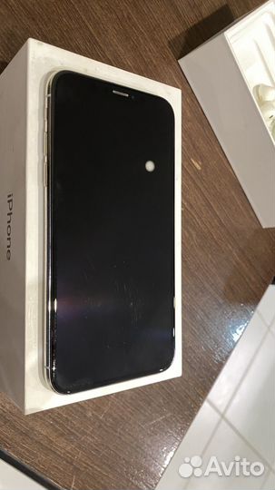 iPhone X, 256 ГБ