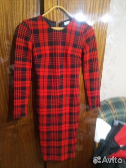 Пакет платьев 40-42