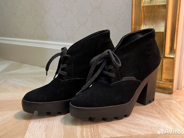 Ботильоны Calvin Klein 39 размер