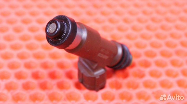 Форсунка топливная Subaru Exiga DBA-YA9 EJ25 16611