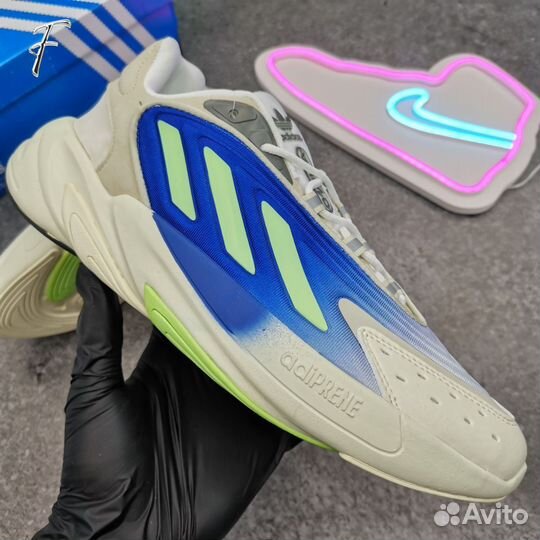 Кроссовки Adidas Ozelia