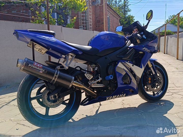 Yamaha R6