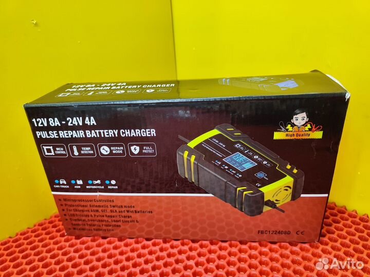 Z.8187 универсальное зарядное устройство 12-24v