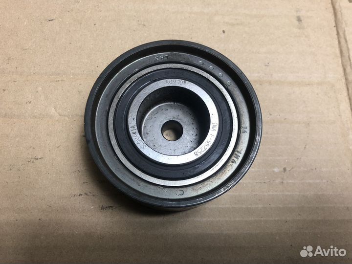 Паразитный ролик Volkswagen Tiguan 08-17