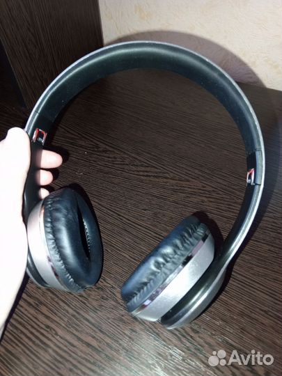 Беспроводные наушники