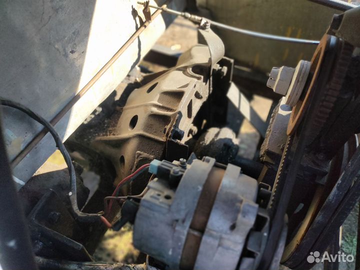 Трактор, 2000