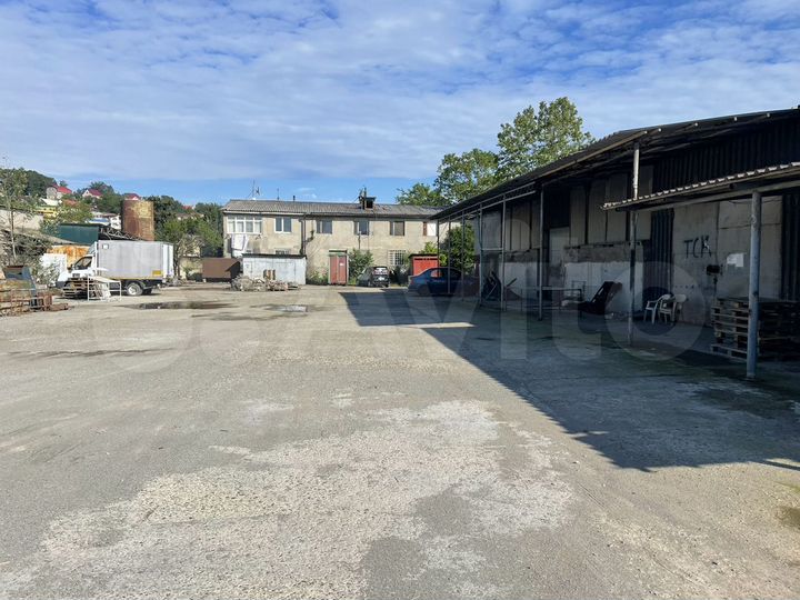 Производство, 1200 м²