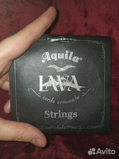 Струны aquila lava на укулеле баритон
