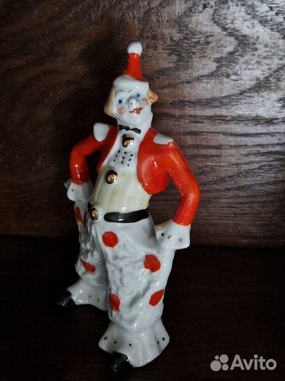 Статуэтка фигурка Клоун фарфор