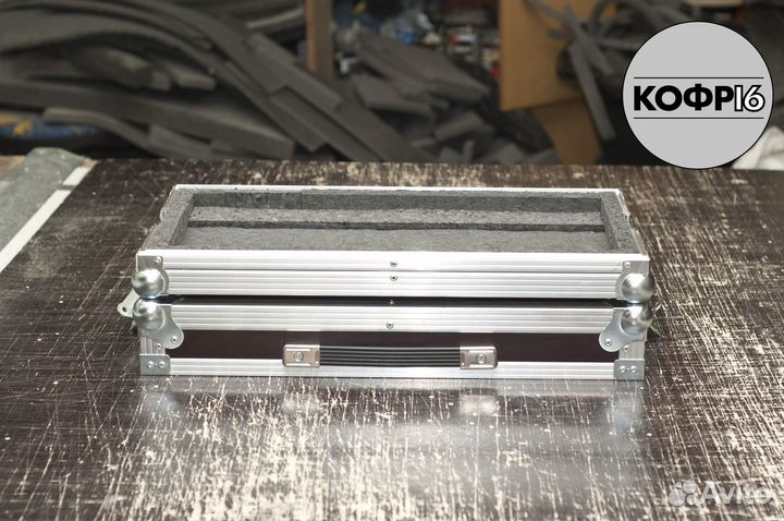 Кейс для клавишных инструментов