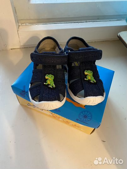 Сандали тапочки в сад