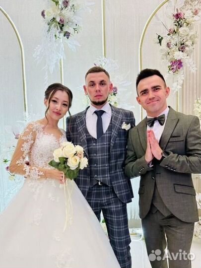 Ведущий на свадьбу