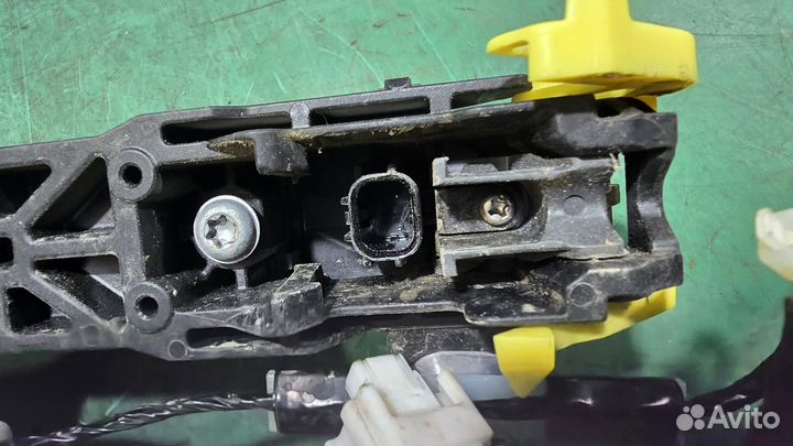 Б/У Б/У Ручка двери внешняя задняя R lexus LX570