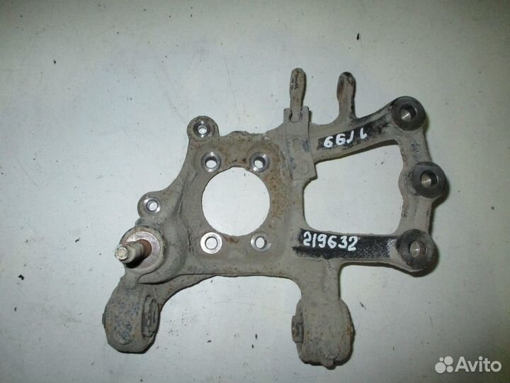 Кулак поворотный задний левый (Mazda 6)