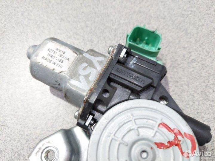 Стеклоподъемник задний левый Nissan Fuga Y51