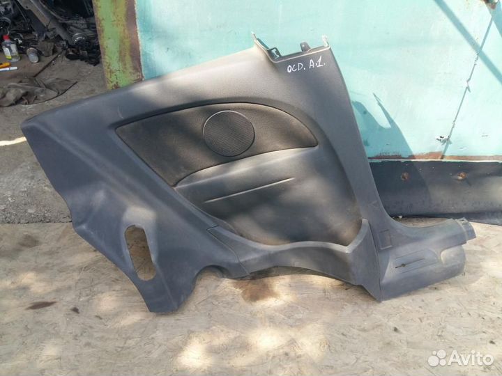 Обшивка салона левая Opel Corsa D 2006-2015