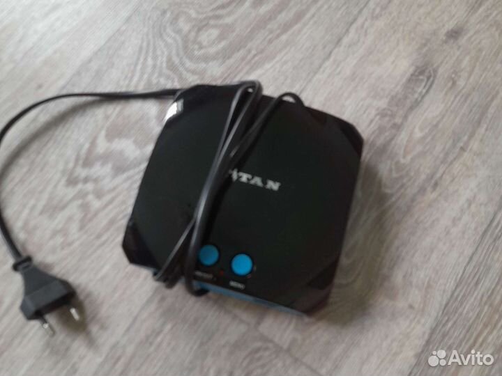 Игровая видео приставка Титан 555 игр