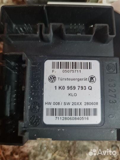 Volkswagen golf plus передний левый стеклоподъемн