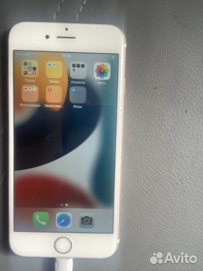 Телефон iPhone 6s
