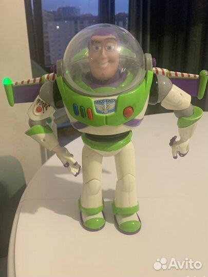 Buzz lightyear Disney Баз Лейтер оригинал