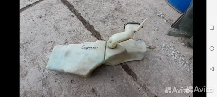 Бачек омывателя Renault Safrane