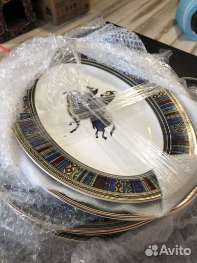 Набор дизайнерской посуды, тарелки