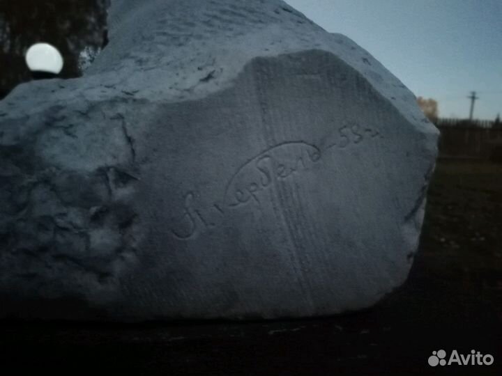 Бюст В. И. Ленина чистый мрамор (Л.Е. Кербель)